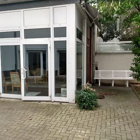 Stadthalle 3*